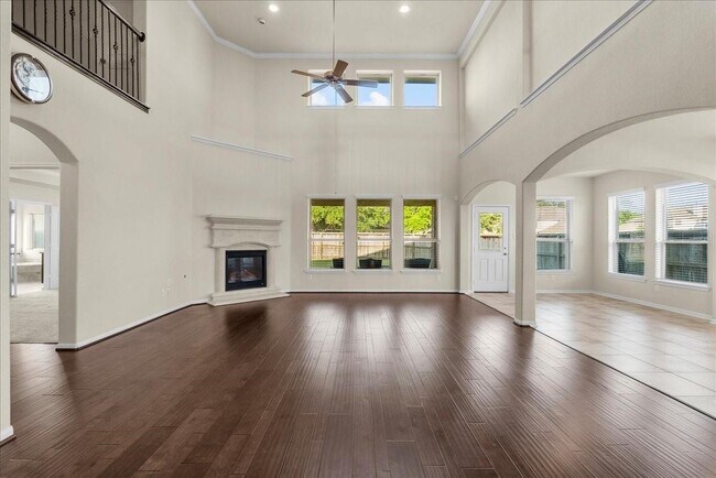 Building Photo - 2246 Oakleaf Trail Ln
