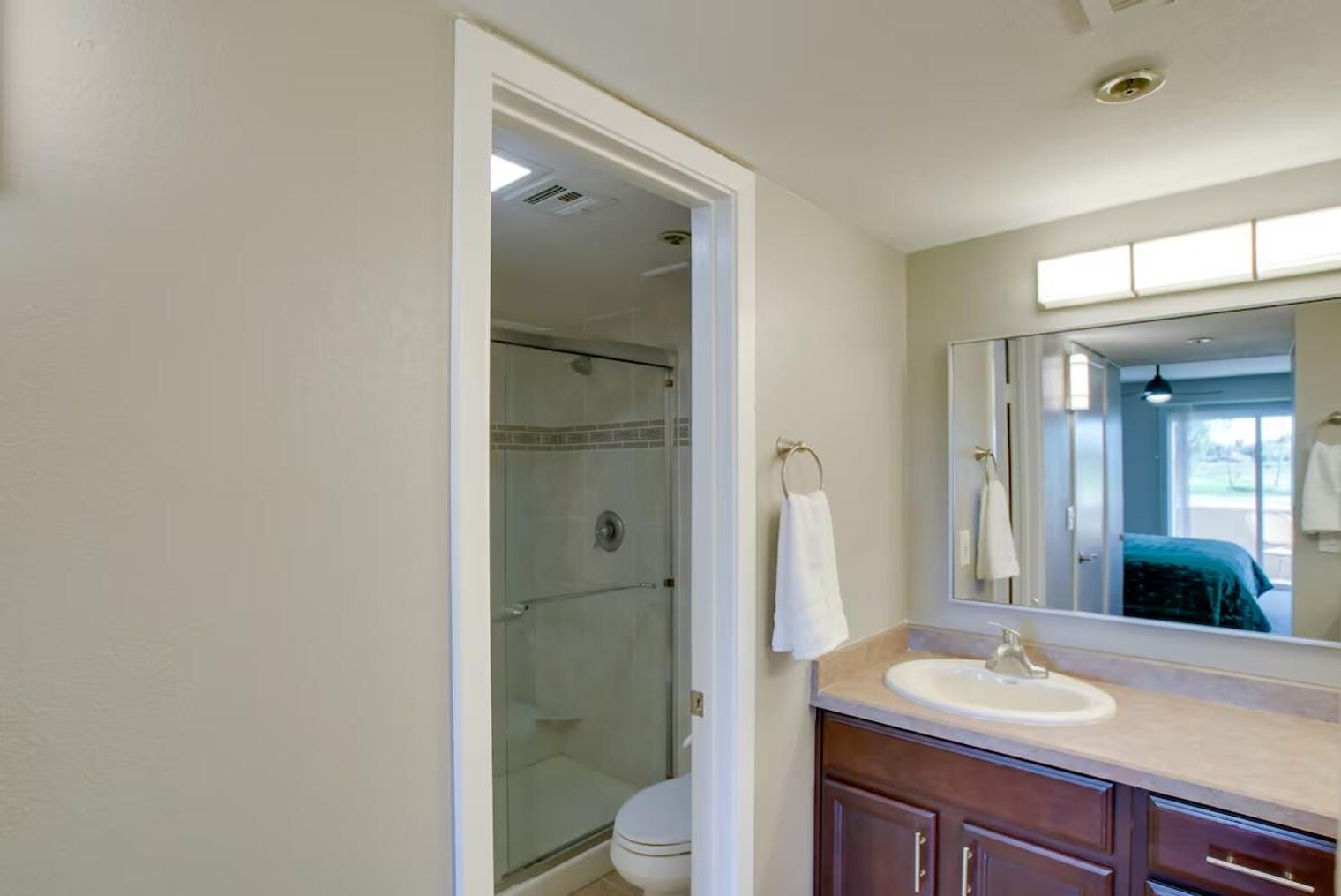 Building Photo - 7910 E Thomas Rd