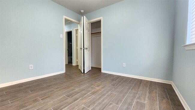 Building Photo - 2003 MacKenzie Way