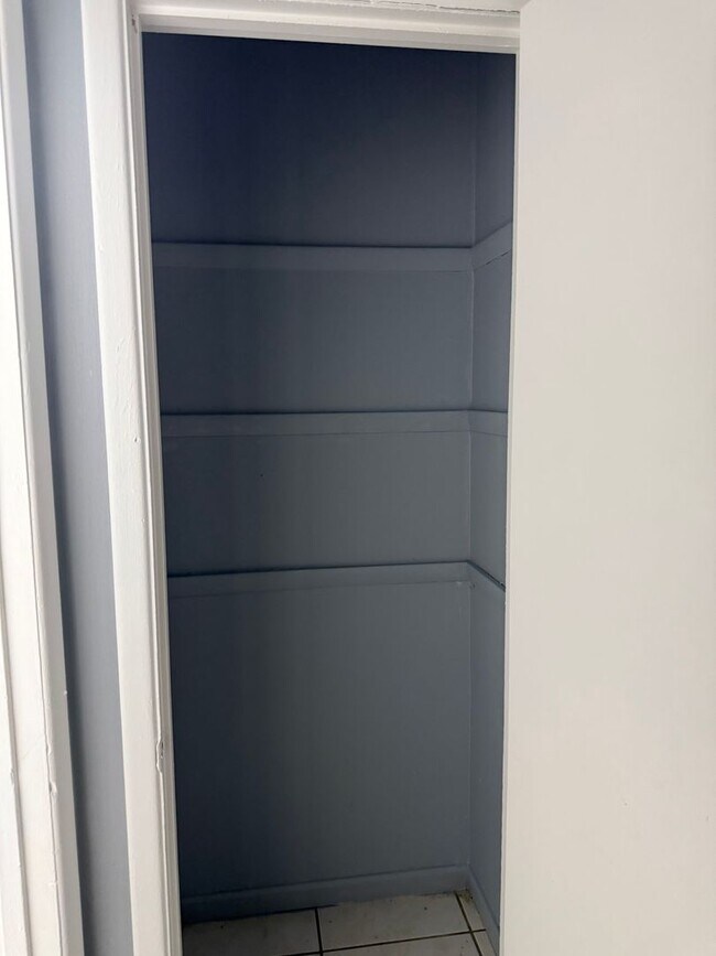 Building Photo - JEP9151176 LLC