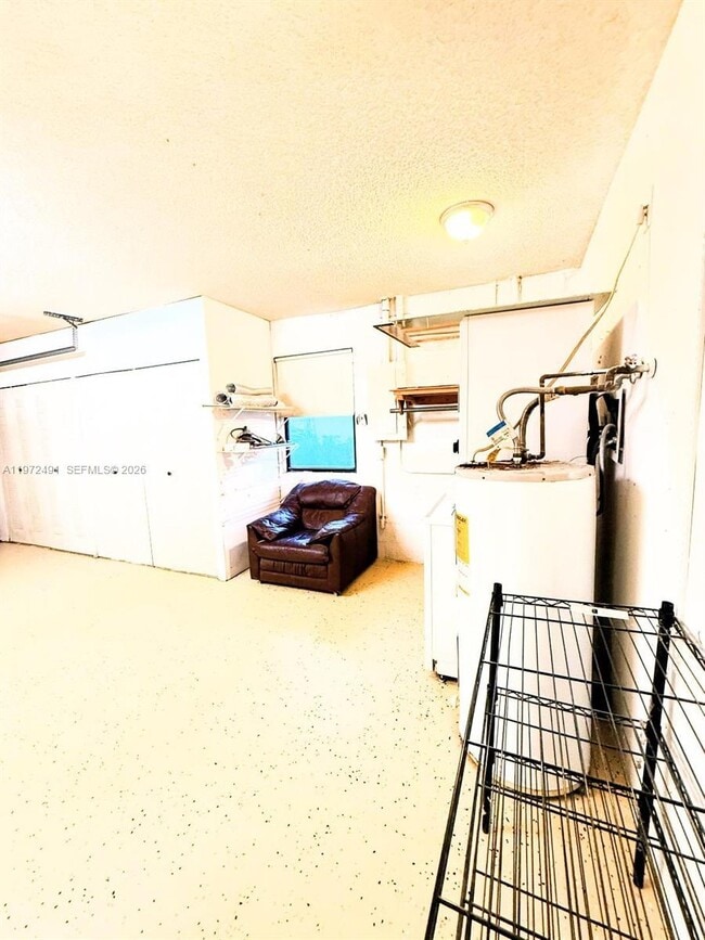 Building Photo - 766 NW 24th Ave