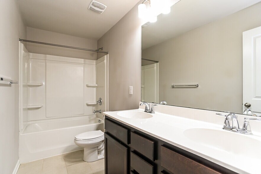 Building Photo - 7429 O'Hara St