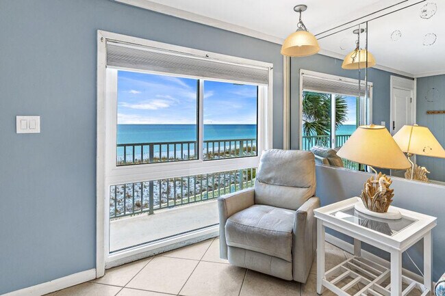 Building Photo - 667 Nautilus Ct