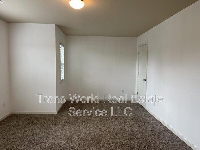 Building Photo - 765 Westmoreland Ln NE