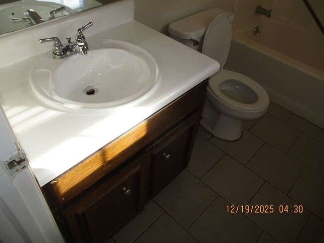 Building Photo - 117 Augusta Ct