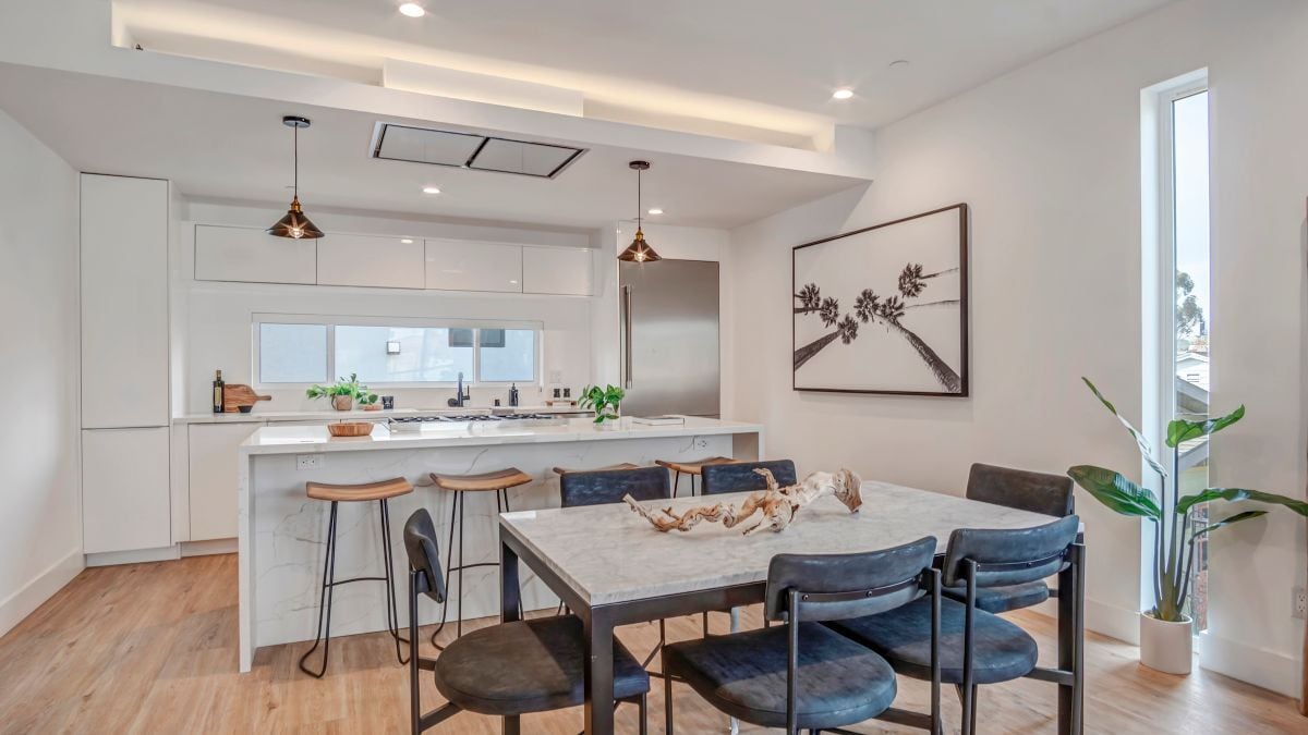 Building Photo - 3154 Curts Ave