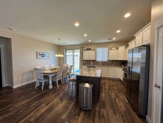Building Photo - Beautiful Mohave Valley home in El Rio