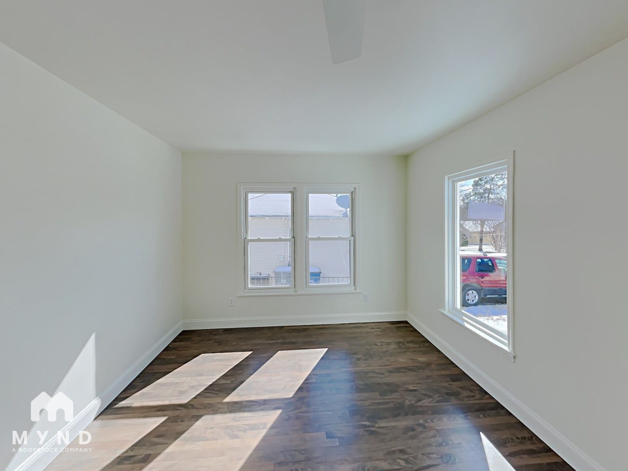 Building Photo - 110 N Ravinia Dr