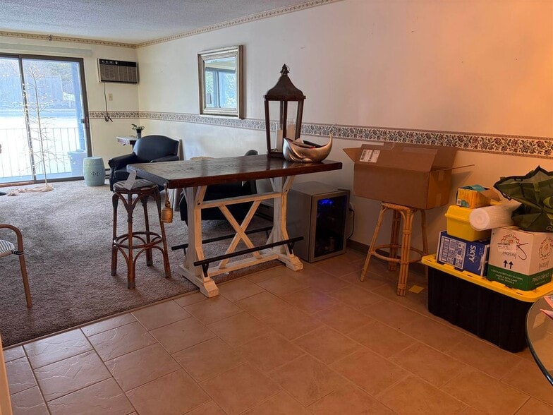 Building Photo - 467 High, 6