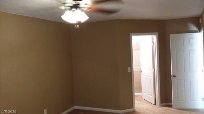 Building Photo - 260 Shadybrook Ln