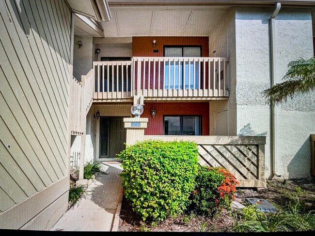 Primary Photo - 12959 Pennypacker Trail