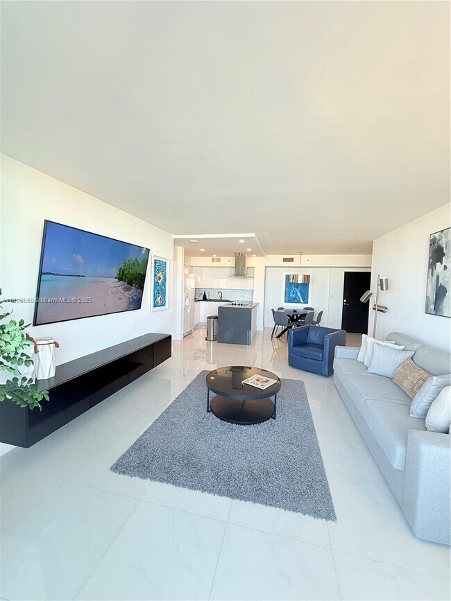 Building Photo - 90 Alton Rd