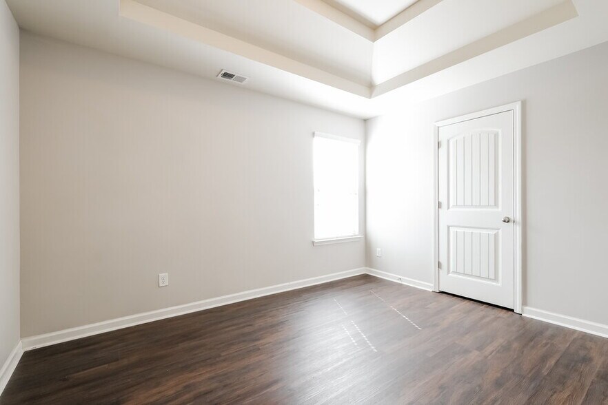 Building Photo - 4745 Carnegie Ct