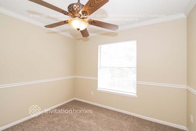 Building Photo - 6896 Plum Lake Dr E