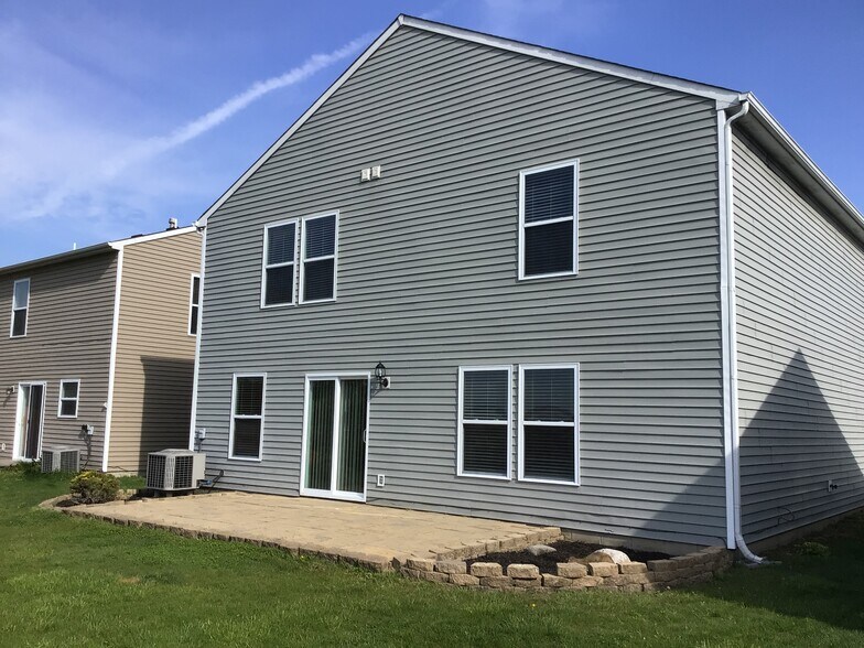 Building Photo - 9551 W Stargazer Dr