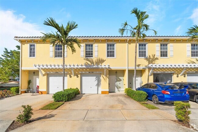 Building Photo - 4029 NW 11th Dr