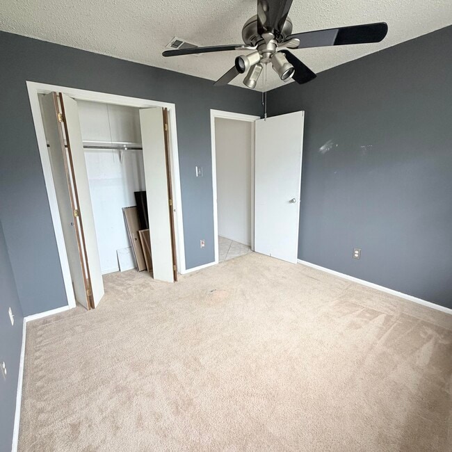 Building Photo - 2310 79th St