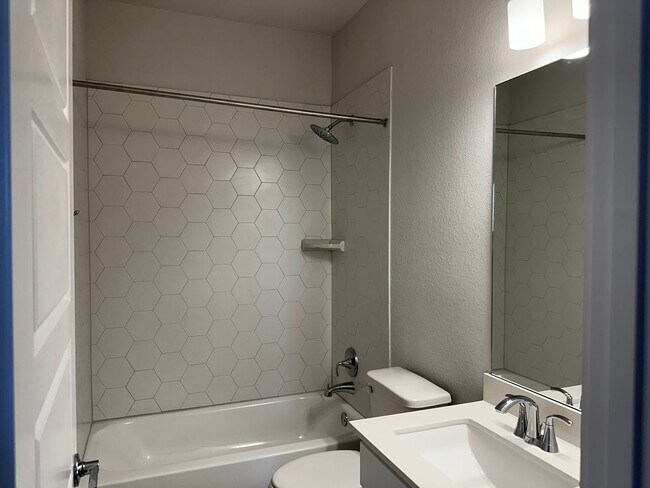 Building Photo - For Lease – Modern 2023 Condo Backing to Greenbelt | Creekside at Pioneer Crossing West