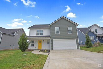 Building Photo - Pet Friendly Four Bedroom!