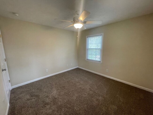 Building Photo - 5039 Coker St