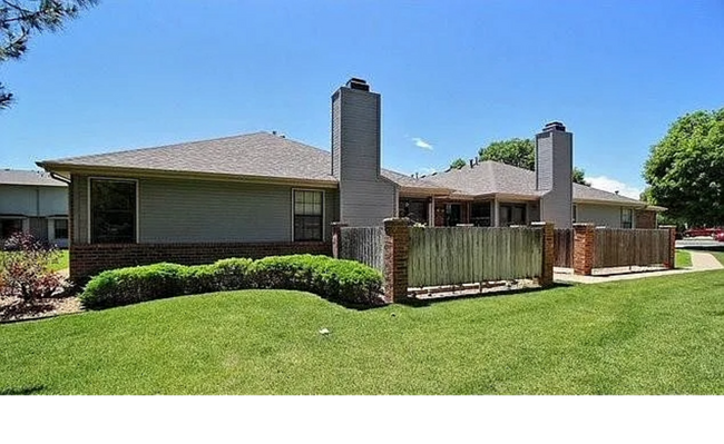 Building Photo - 2172 35th Ave Ct