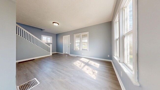 Building Photo - Coming Soon-2 bedroom, near park, Mansfield Schools