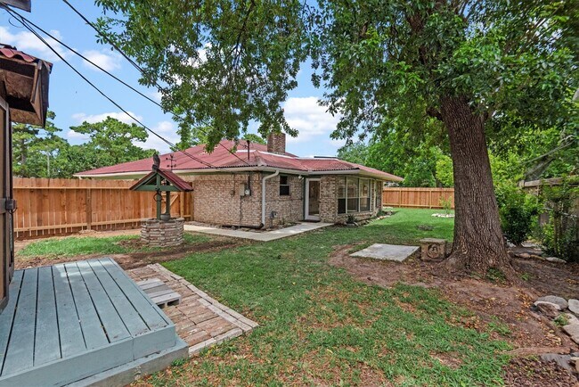 Building Photo - 4906 Green Willow Ln