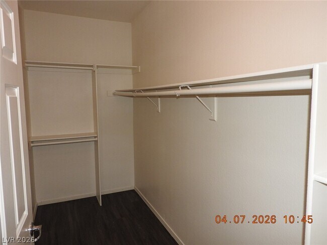 Building Photo - 9195 Briarthorne St