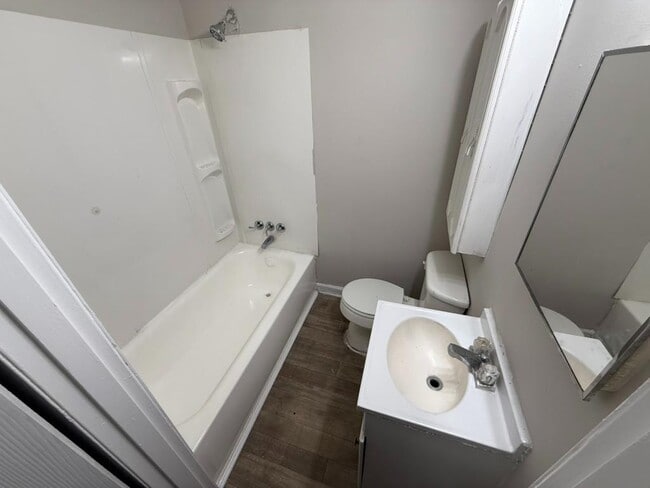 Building Photo - 1509 Boscobel St