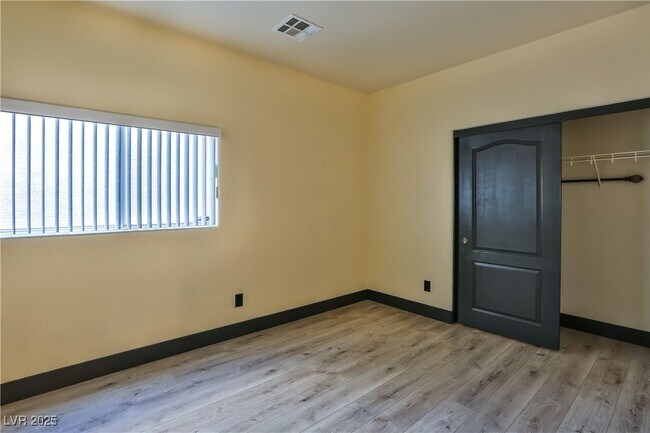 Building Photo - 235 Calvino Ave