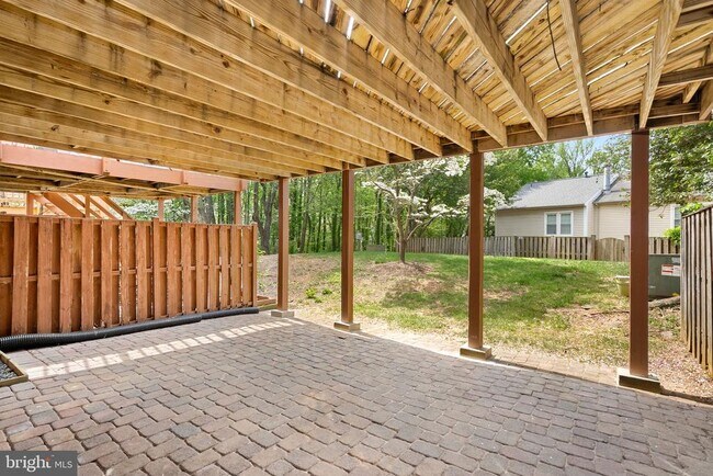 Building Photo - 12541 Alder Woods Dr