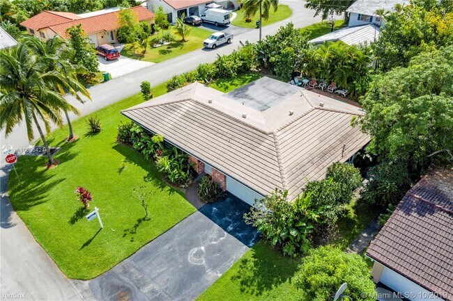 Primary Photo - 3 br, 2 bath House - 7804 NW 41st St