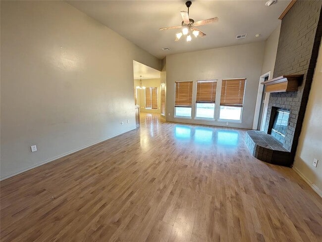 Building Photo - 4801 Deer Ridge Blvd