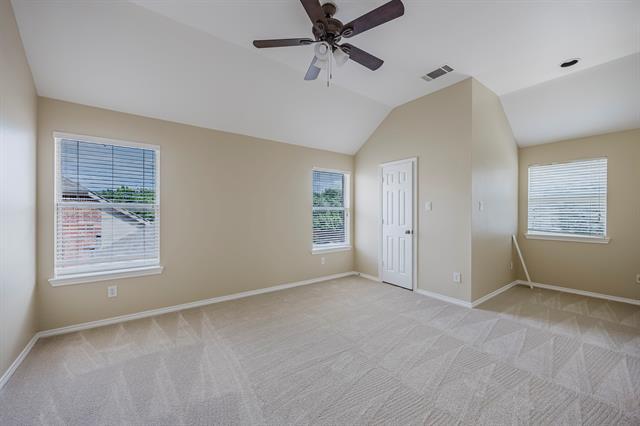 Building Photo - 2739 Middleton Dr