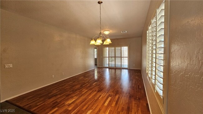 Building Photo - 3867 Paint Ct