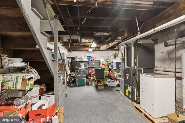 Building Photo - 4353 Freeland Ave