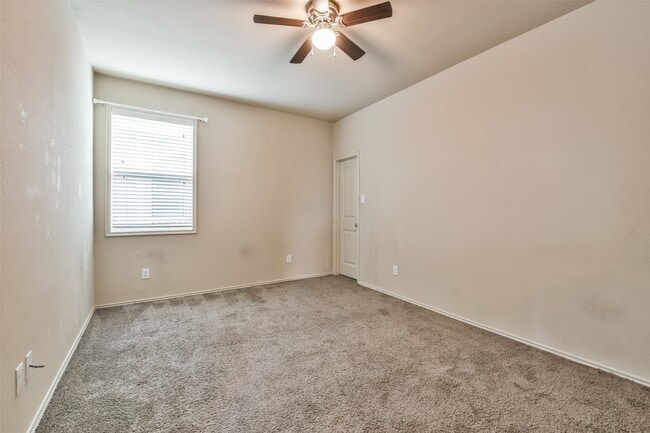 Building Photo - 18226 Chianti Ridge Dr