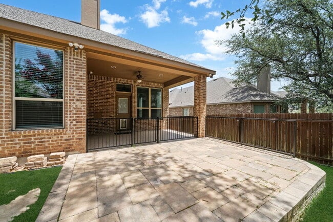 Building Photo - 9010 Gate Run