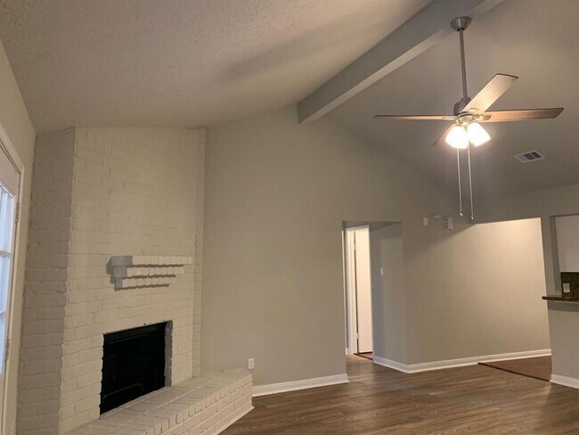 Building Photo - 9426 Chartermoss Cir