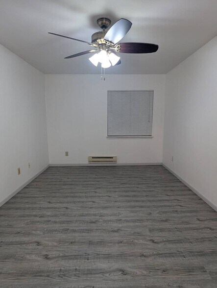 Building Photo - 1144 Morraine View Dr
