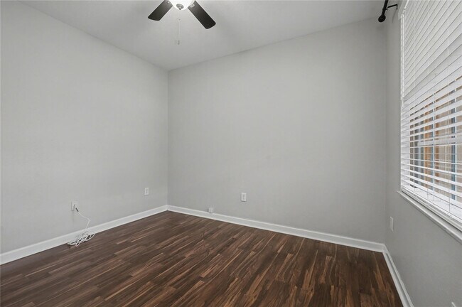 Building Photo - 8296 NW 128th Ln