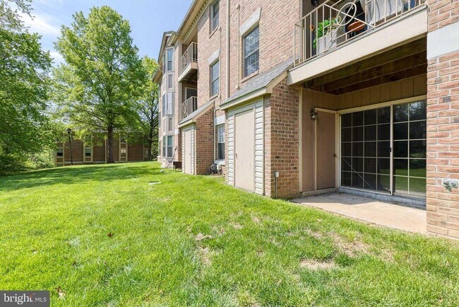 Building Photo - 3512 Thomas Pointe Ct