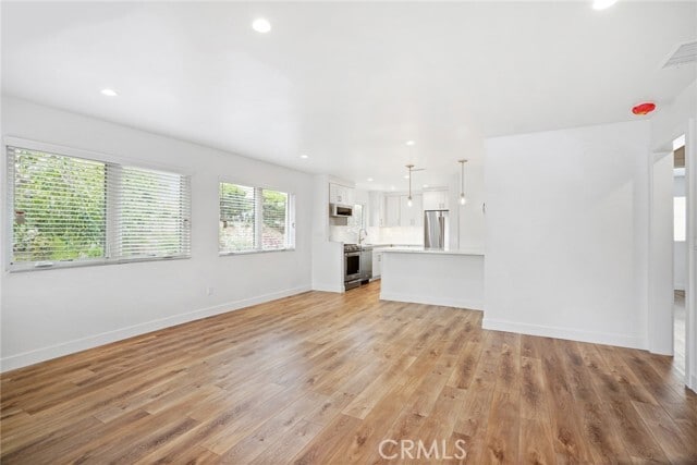 Building Photo - 320 Catalina Dr