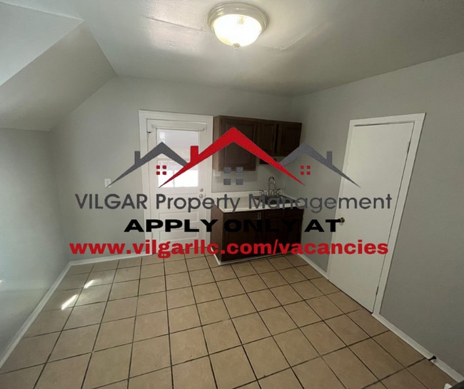 Building Photo - 4926 Olcott Ave