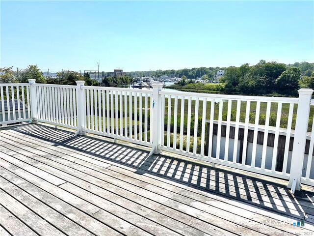 Building Photo - 20 Jackson Ave