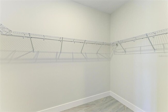 Building Photo - 380 Holly Rd