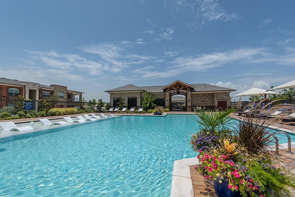 Building Photo - 6300 FM 423