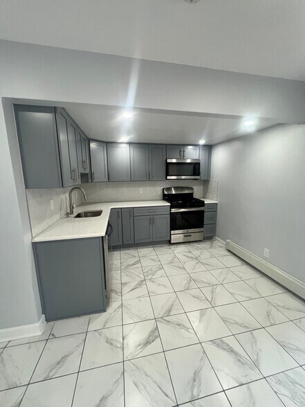 Building Photo - 574A 62nd St