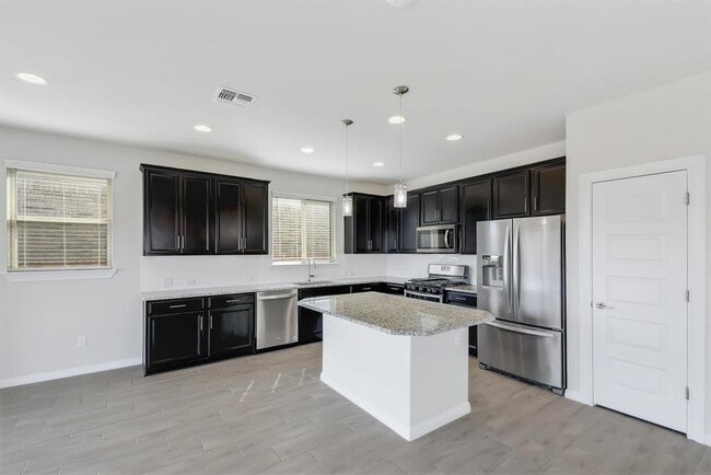 Building Photo - 6820 Llano Stage Trl