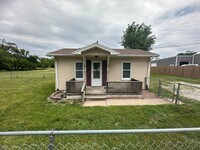 Building Photo - 1 bedroom house available soon